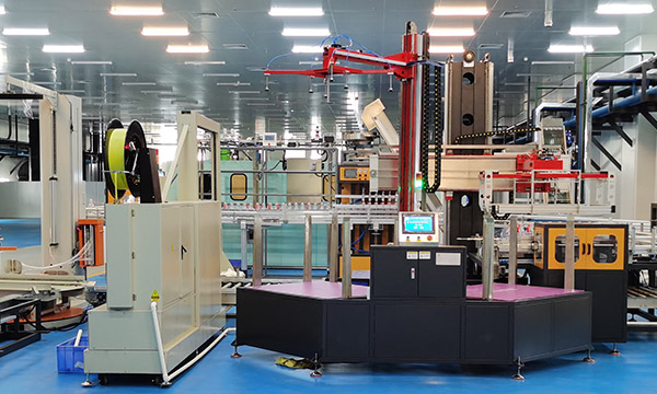 Empty bottle packing machine